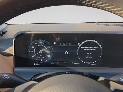 Certified 2026 Kia Seltos EX w/ EX Sunroof Package FWD image 22