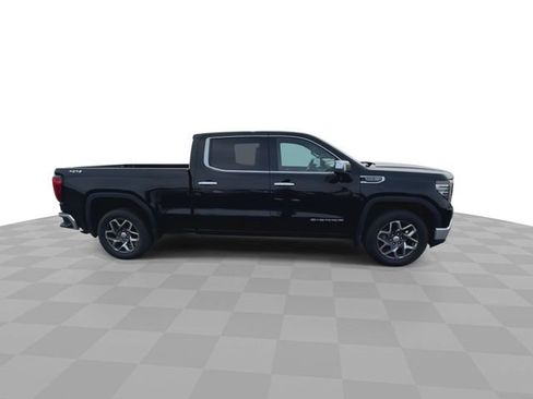 Used 2022 GMC Sierra 1500 SLT w/ SLT Convenience Package image 10
