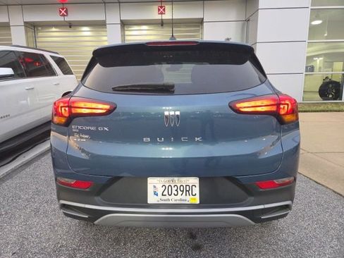 Used 2025 Buick Encore GX Preferred AWD/4WD image 5
