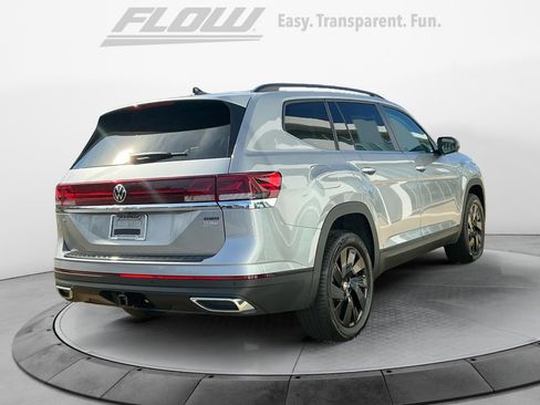New 2026 Volkswagen Atlas SE image 7