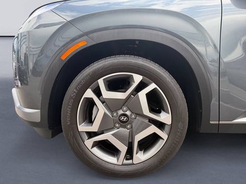 Used 2023 Hyundai Palisade Limited w/ Cargo Package AWD/4WD image 9