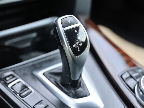 Used 2015 BMW 428i xDrive Convertible AWD/4WD image 31