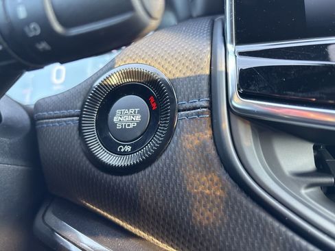 New 2026 Jeep Compass Latitude image 21