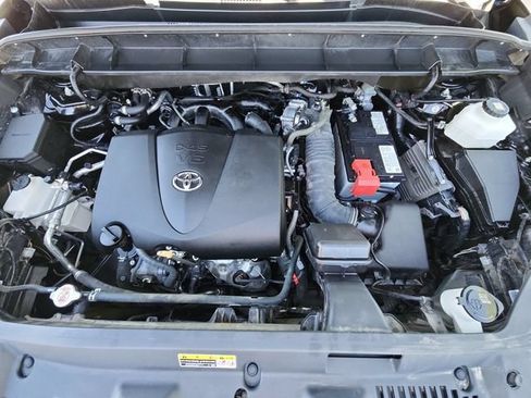 Certified 2020 Toyota Highlander XLE AWD/4WD image 21