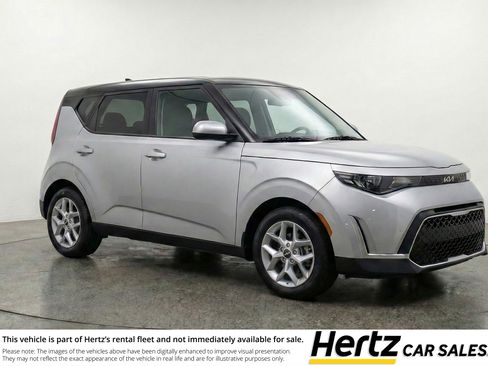 Used 2025 Kia Soul LX w/ LX Technology Package image 1
