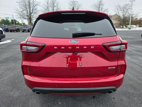 Certified 2023 Ford Escape ST-Line w/ Tech Pack #1 image 4