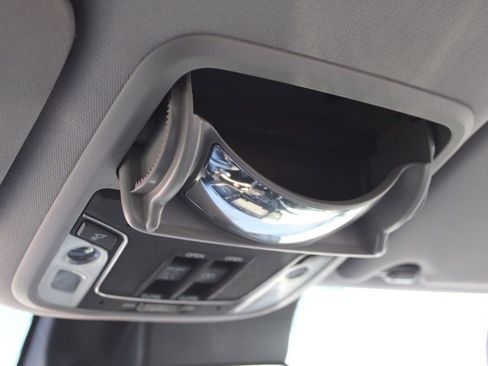 Used 2019 Honda Pilot Elite image 52