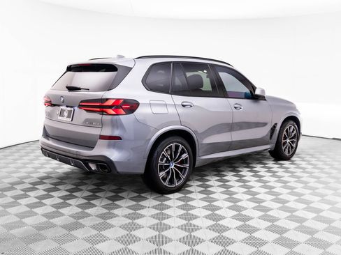 Used 2024 BMW X5 xDrive50e w/ M Sport Package AWD/4WD image 6