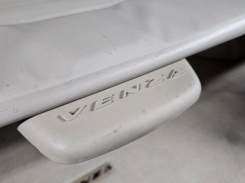 Used 2013 Toyota Venza XLE w/ XLE Premium Pkg image 60