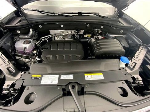 New 2025 Volkswagen Atlas SEL Premium R-Line image 11