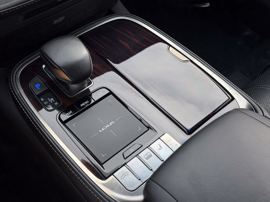 Used 2018 Lexus LS 500 w/ Interior Upgrade Package RWD image 40