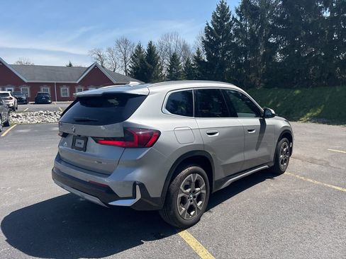 Certified 2025 BMW X1 xDrive28i w/ Convenience Package AWD/4WD image 4