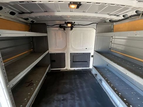 Used 2021 Nissan NV 2500 SV RWD image 25