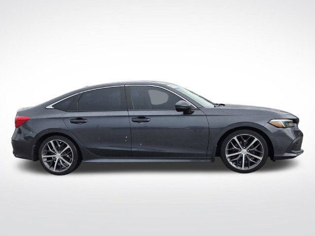 Used 2022 Honda Civic Touring image 9