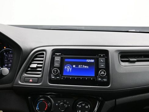 Certified 2022 Honda HR-V LX image 45