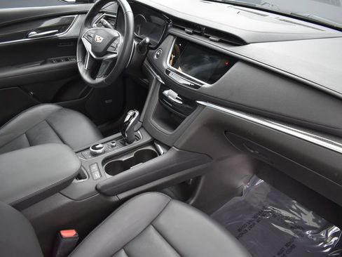 Used 2023 Cadillac XT5 Sportv image 32