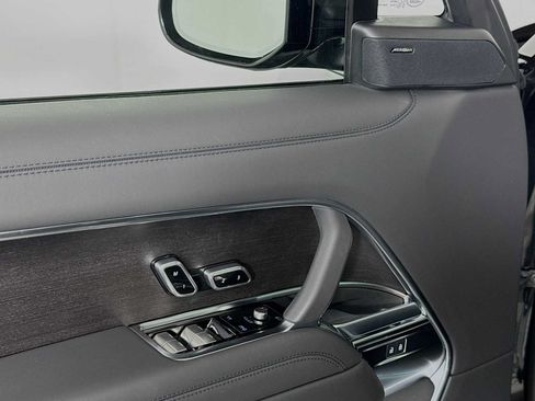 New 2026 Land Rover Range Rover SE AWD/4WD image 20