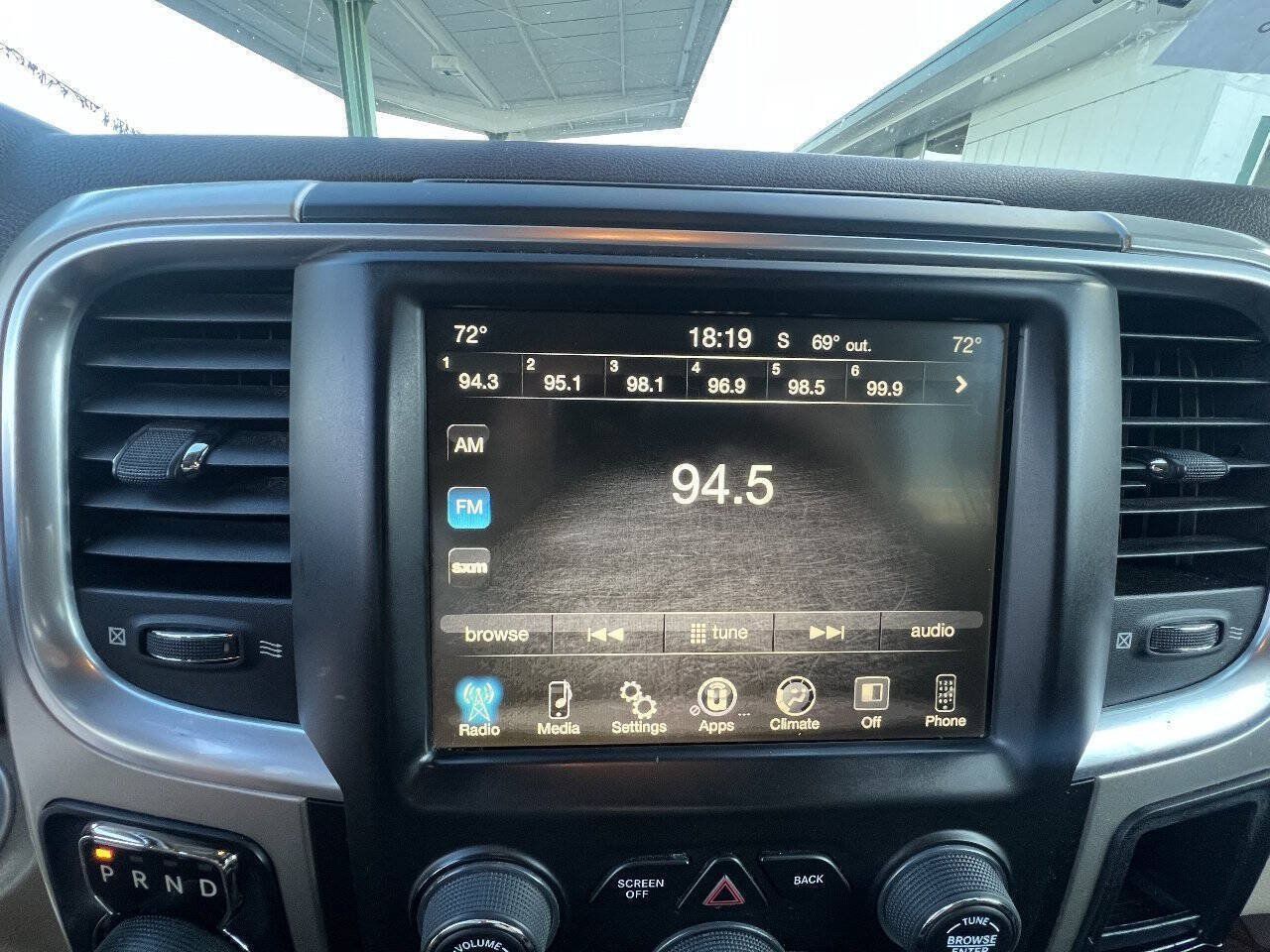 Used 2017 RAM 1500 Big Horn AWD/4WD image 18
