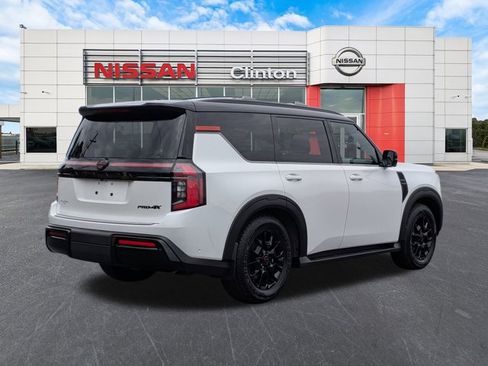 Certified 2025 Nissan Armada PRO-4X w/ Pro-4X Premium Package AWD/4WD image 3