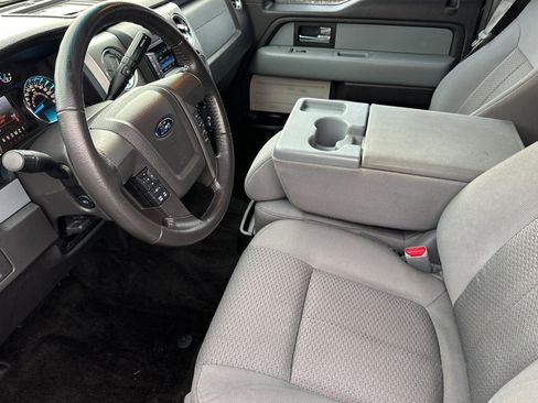 Used 2013 Ford F150 XLT w/ Luxury Equipment Group image 10