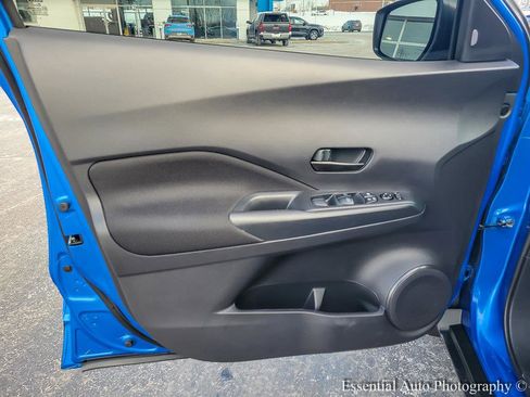 Used 2023 Nissan Kicks S image 18