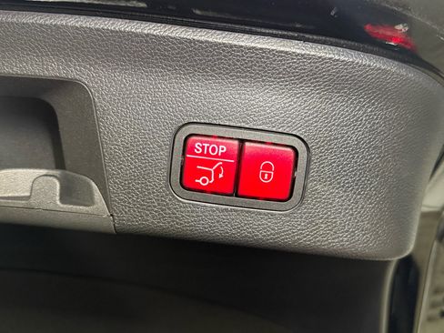 Used 2018 Mercedes-Benz GLE 43 AMG 4MATIC Coupe image 42