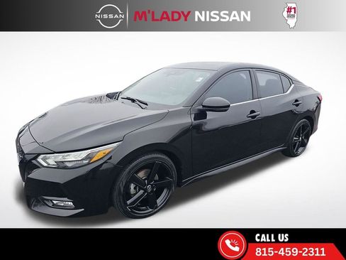 Used 2022 Nissan Sentra SR w/ Midnight Edition image 3