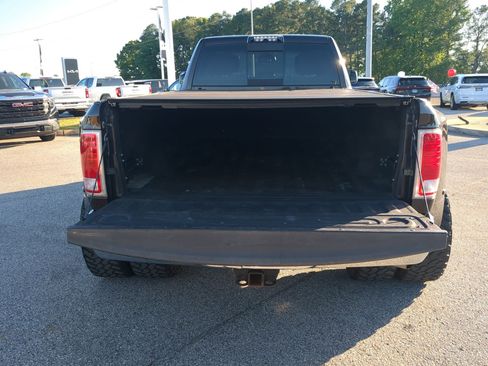 Used 2017 RAM 3500 Laramie Longhorn AWD/4WD image 23