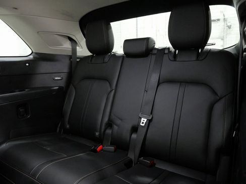 Used 2024 MAZDA CX-90 3.3 Turbo w/ Preferred Plus image 26