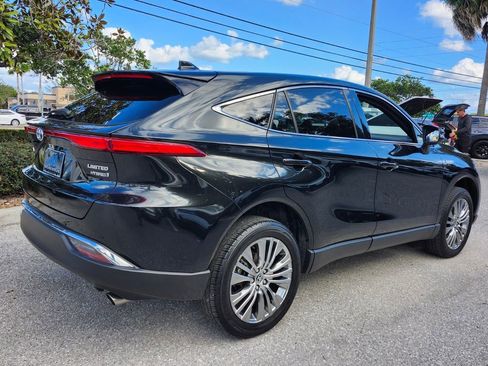 Used 2021 Toyota Venza Limited w/ Advanced Technology Package image 14