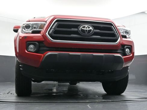 Used 2020 Toyota Tacoma SR5 image 33