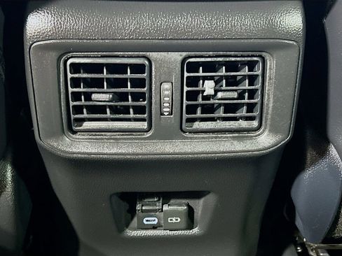 Used 2025 Toyota RAV4 Limited FWD image 24