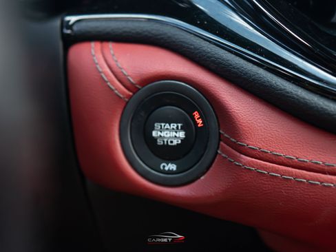 Used 2021 Dodge Durango R/T w/ Technology Group AWD/4WD image 33