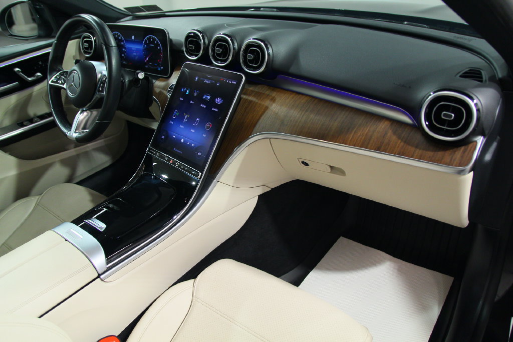 Certified 2024 Mercedes-Benz C 300 4MATIC Sedan image 20