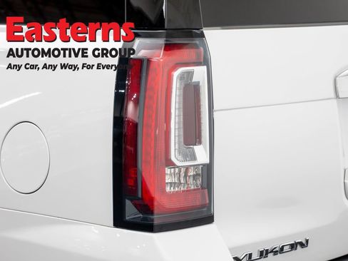 Used 2020 GMC Yukon Denali w/ Denali Ultimate Package AWD/4WD image 56