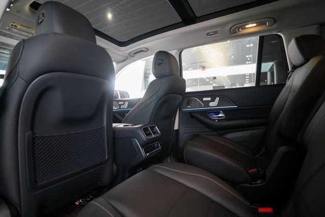 Certified 2026 Mercedes-Benz GLS 450 4MATIC image 29