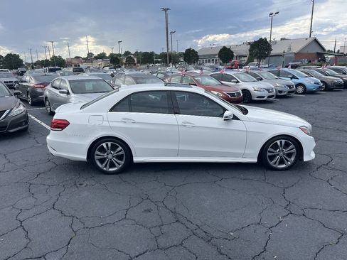 Used 2014 Mercedes-Benz E 350 Sedan image 9