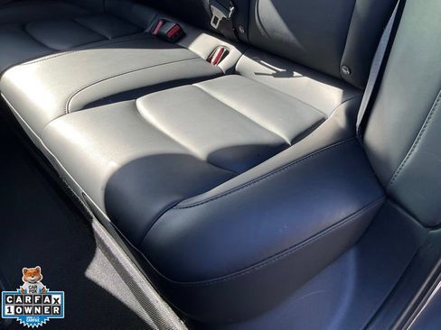 Used 2022 Tesla Model 3 Long Range AWD/4WD image 30