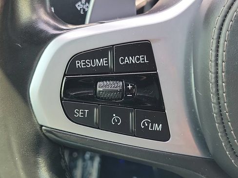 Used 2020 BMW X6 M50i w/ Premium Package AWD/4WD image 31