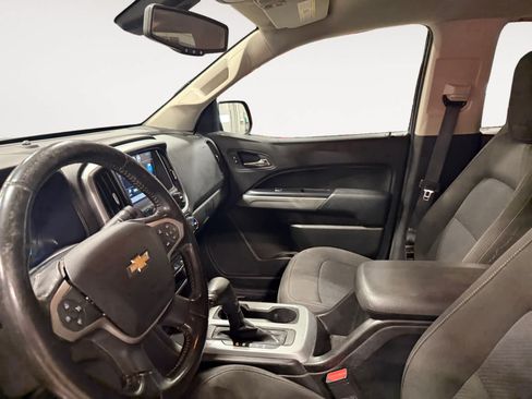 Used 2016 Chevrolet Colorado LT w/ LT Convenience Package RWD image 10