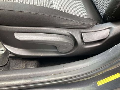 Used 2019 Hyundai Kona SEL FWD image 12