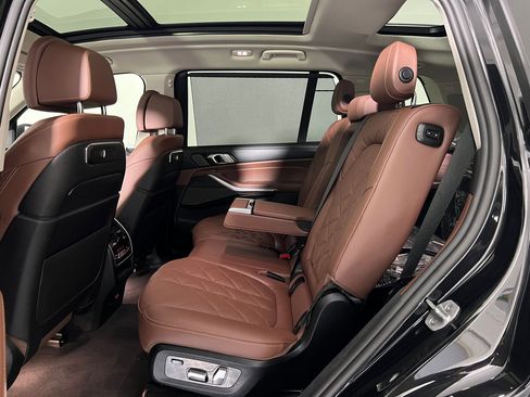 New 2026 BMW X7 xDrive40i w/ Executive Package AWD/4WD image 14