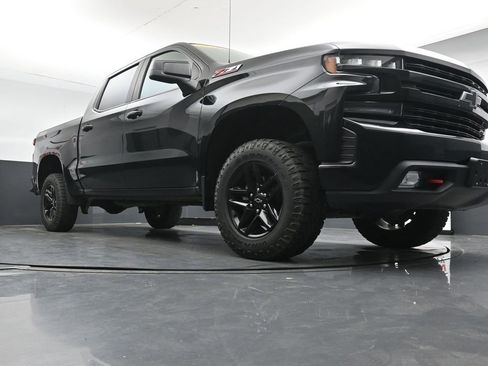 Used 2021 Chevrolet Silverado 1500 LT Trail Boss w/ Convenience Package II AWD/4WD image 32