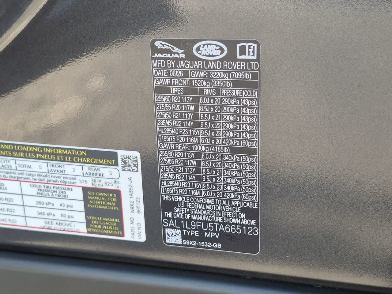 Certified 2026 Land Rover Range Rover Sport Dynamic SE AWD/4WD image 36