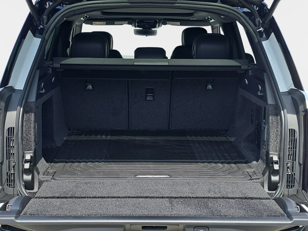New 2026 Land Rover Range Rover SE AWD/4WD image 12