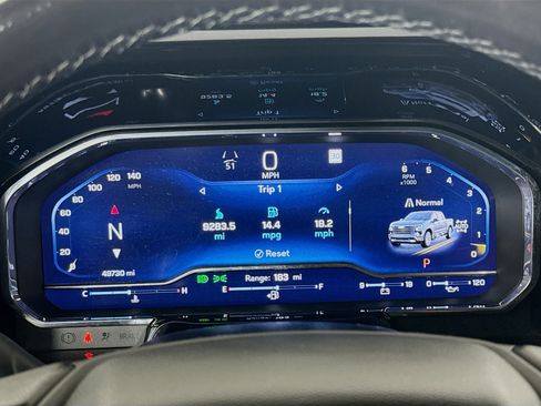 Used 2022 Chevrolet Silverado 1500 High Country w/ Technology Package image 16