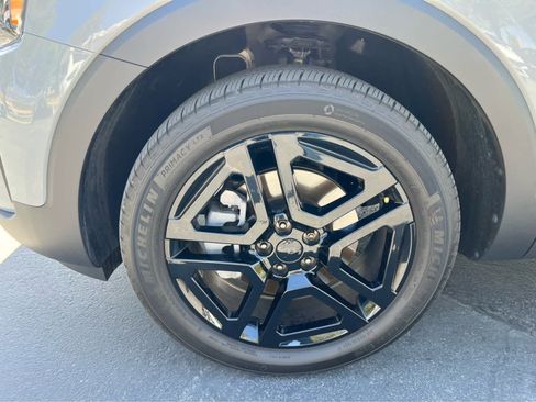 Used 2025 Kia Telluride EX X-Line AWD/4WD image 13