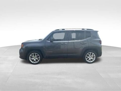 Used 2020 Jeep Renegade Latitude FWD image 4