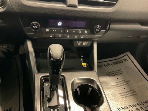 New 2026 Subaru Outback Limited AWD/4WD image 17