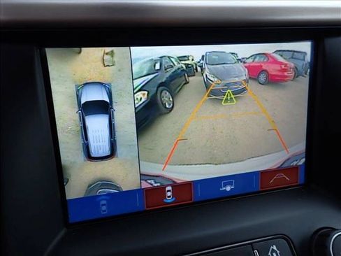 Used 2019 GMC Acadia Denali w/ Technology Package AWD/4WD image 26